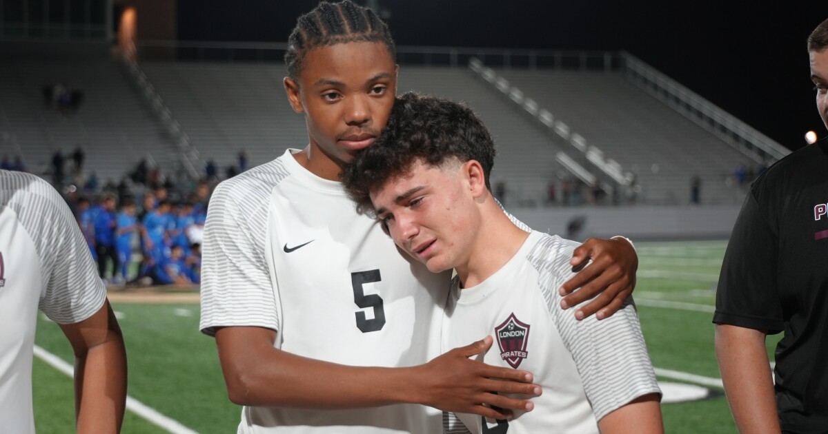 London's miracle falls short in State Semifinal shootout to Royal