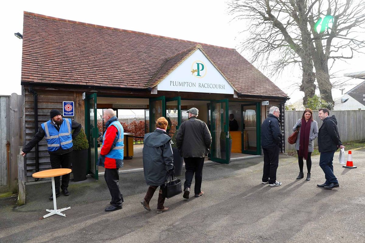 Plumpton granted new race fixture on May 26