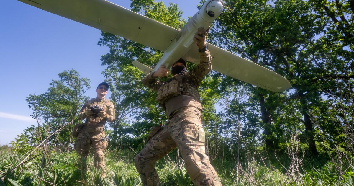 Russia wants banks and their staff to help fight Ukrainian drones