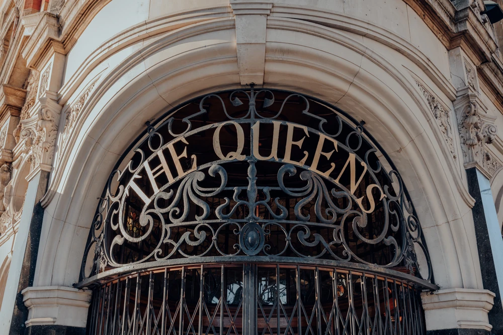 The Queens pub in Crouch End, London