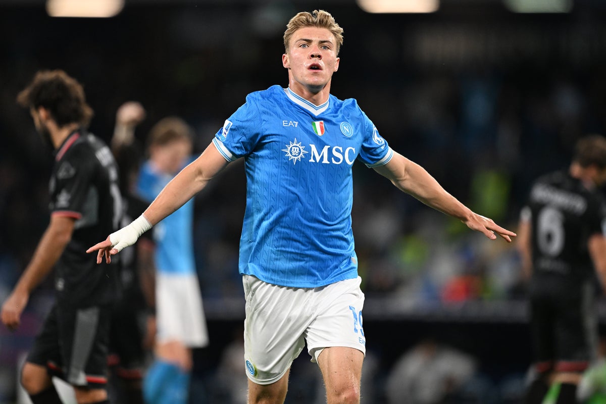 Rasmus Hojlund completes permanent move from Manchester United to Napoli