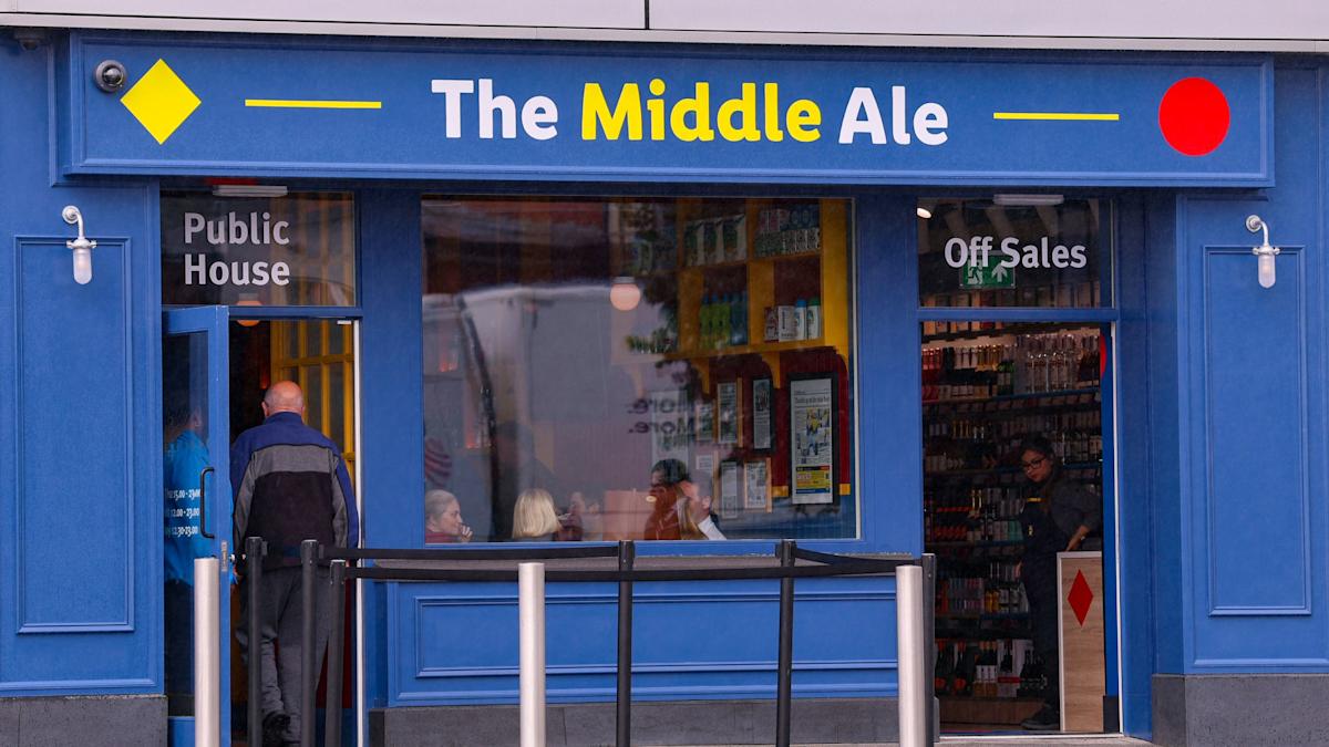 Police attend ‘altercation’ at Lidl’s first ever pub within hours of its opening