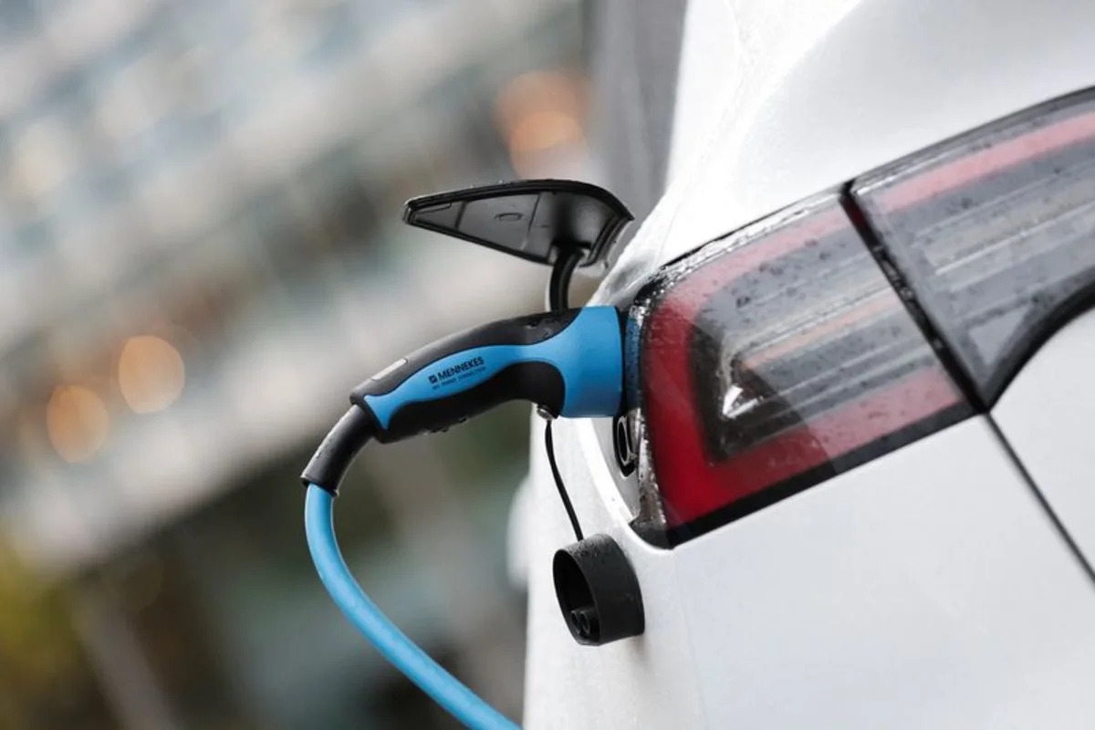 UK car lobby group warns of £1.4 billion hit from post-Brexit rules