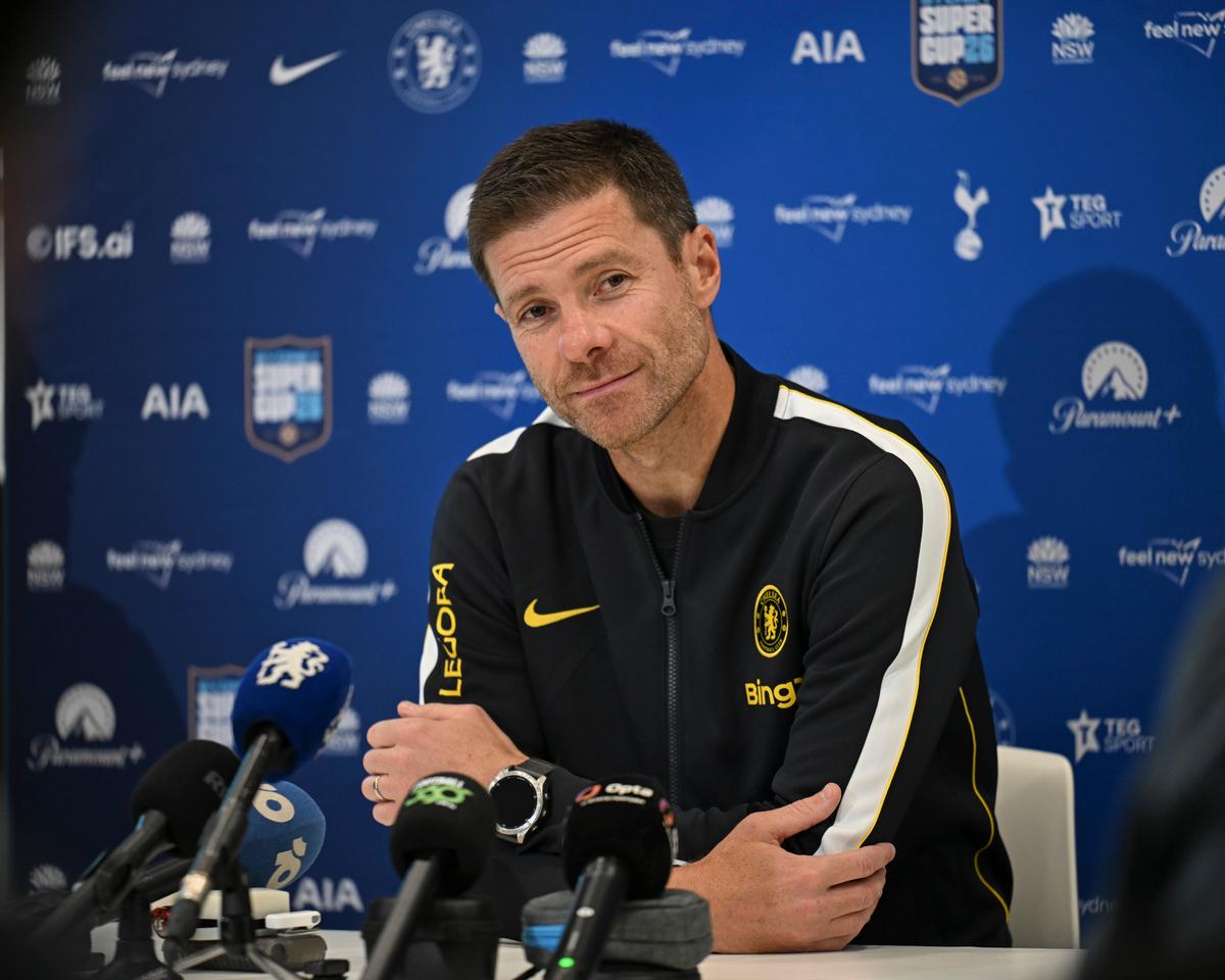 Xabi Alonso sends clear Chelsea transfer message with multiple deals needed - standard.co.uk