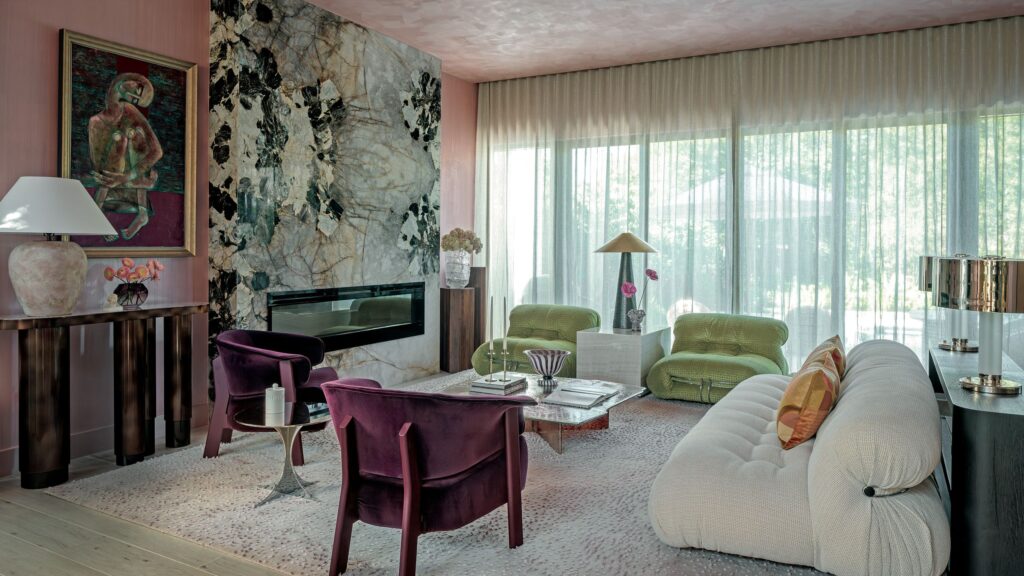 This Designer Turned a New Build Into a Pink-Blue Wonderland - United Kingdom