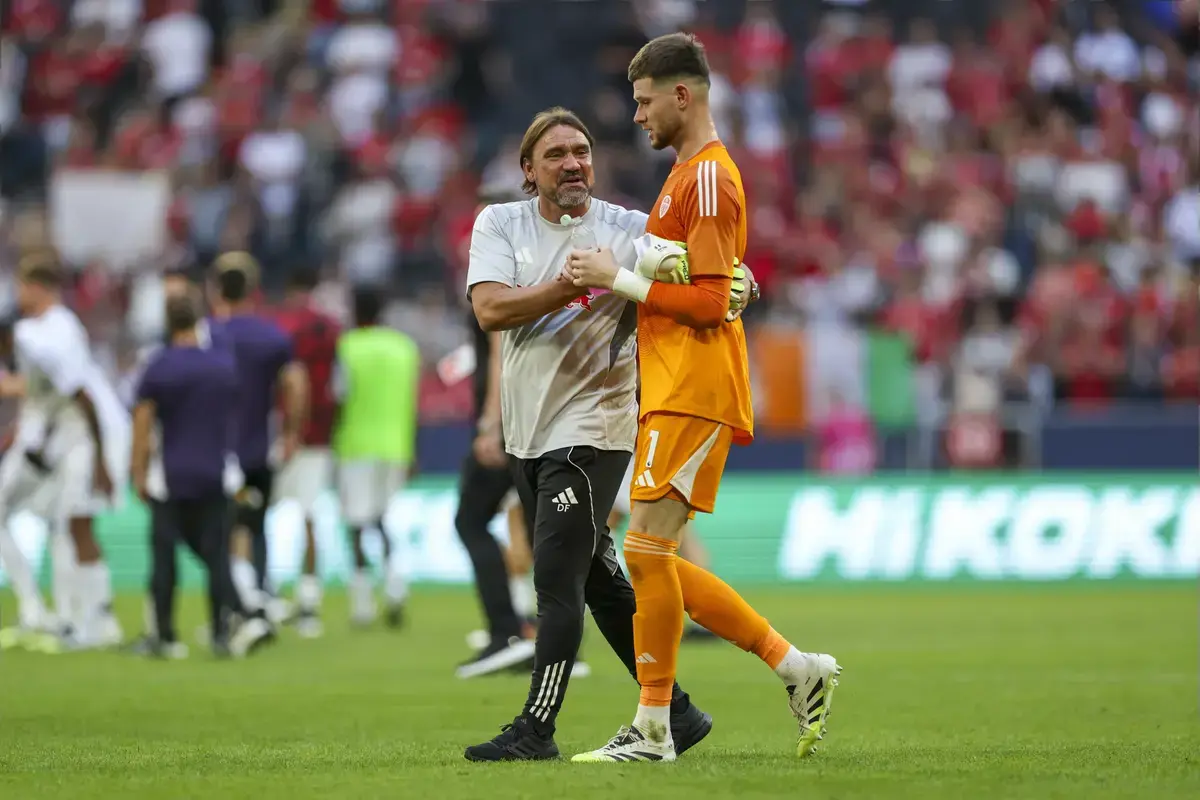 26-y/o leaves Leeds and may seal PL rival move