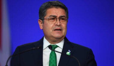 Former President Juan Orlando Hernández returns to Honduras after arrest warrant suspended