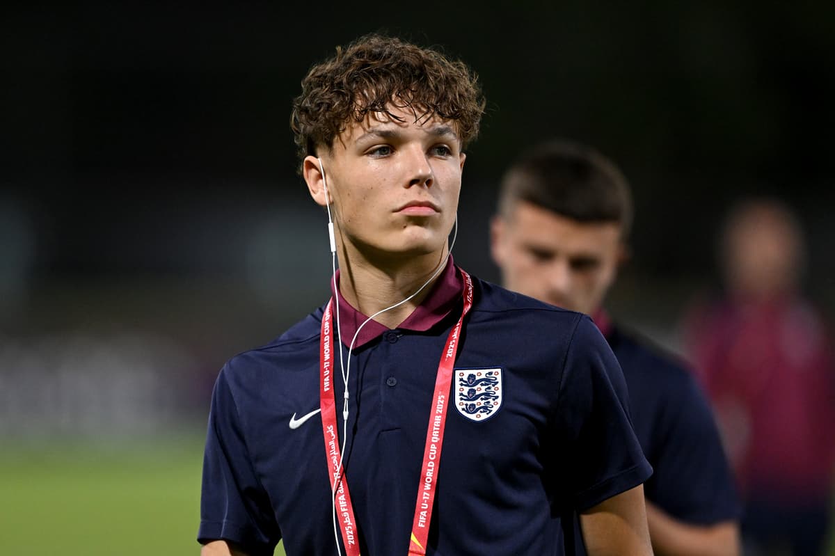 Next Arsenal transfer 'confirmed' as striker sends cryptic farewell to former club - London Evening Standard