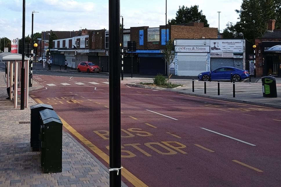 Bus gate goes live in Blackheath town centre