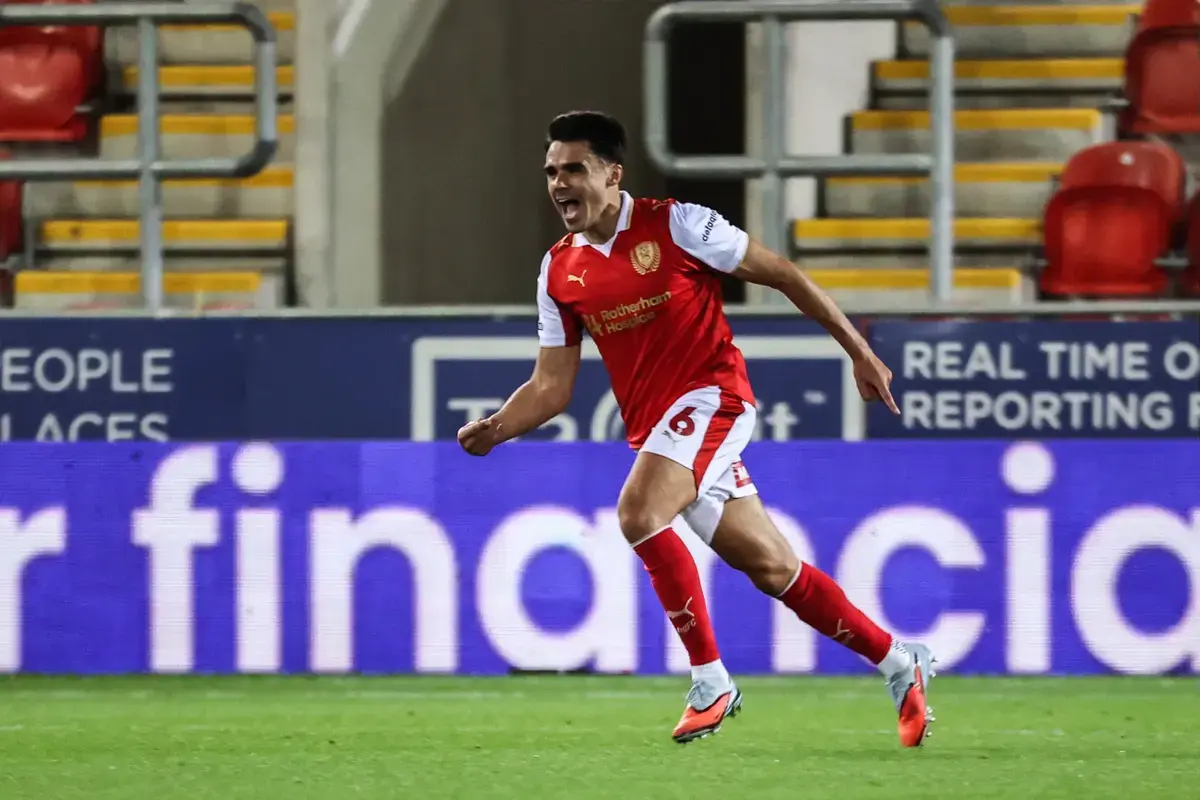 Sheffield Wednesday considering Reece James contract offer