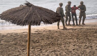Spain installs sea barrier on Ceuta's border with Morocco