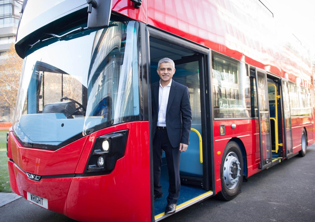 Photo: europesays.com Sadiq Khan puts London buses back into public ownership for first time in 30 years in move with union - London Evening