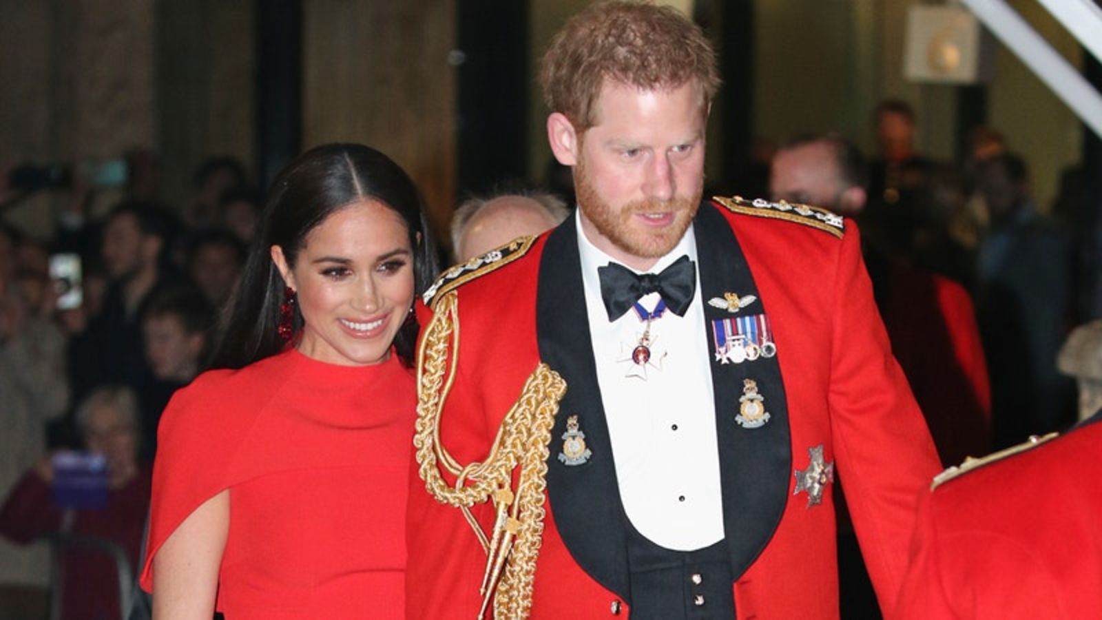 Standing ovation for Harry and Meghan at one of final events before leaving front line duties