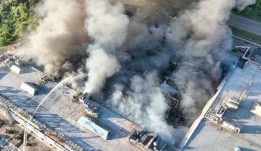 Russian and Ukrainian attacks kill 10 people, a day after deadly shopping mall drone strike