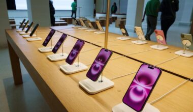 Apple is reportedly considering the acquisition of Perplexity AI