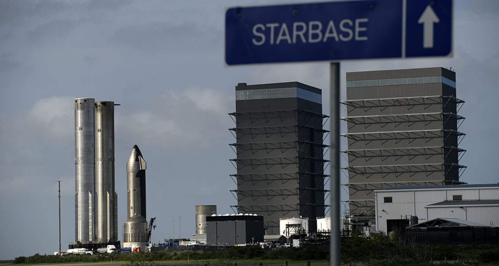SpaceX crane collapse in Texas being investigated by OSHA