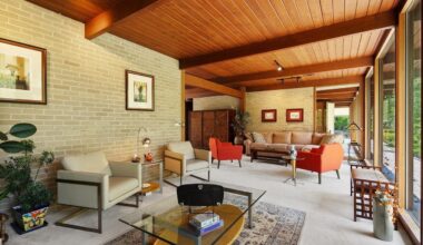 Cool, Old-Properties New to the Market – Chicago Magazine
