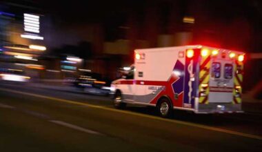 Chicago water safety: 27-year-old woman dies after being pulled from Lake Michigan near Navy Pier, police say