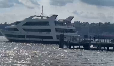 Nine injured after yacht hits dock in Hudson River near West Harlem Piers