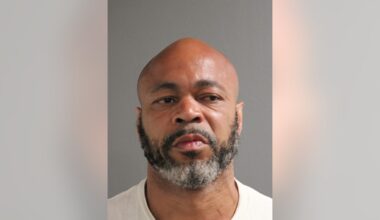 Chicago crime: Suspect battered, injured 36-year-old man, police say