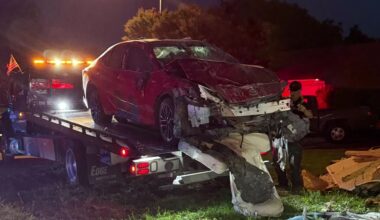 Drunk driver crashes into Fort Worth home, narrowly missing family