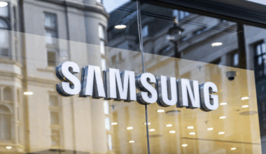 Samsung Is Offering a Few Perks to Those Who Register to Pre-Order Its New Foldables