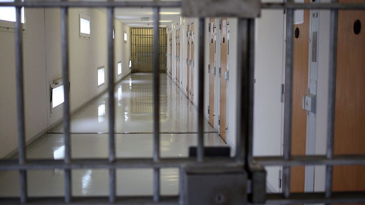 Attempt to get passports with stolen IDs earns Fort Worth man federal prison time