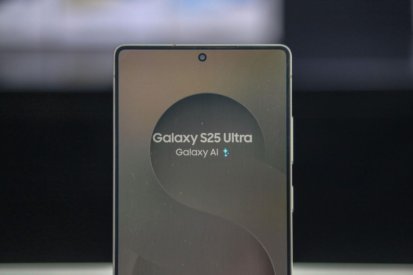Samsung Drops Galaxy S25 Ultra Price In Major New Double Offer