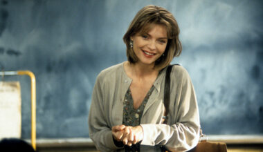 Renowned ’90s Actress, 67, Appears to Be Aging in Reverse in Tribute to Co-Star