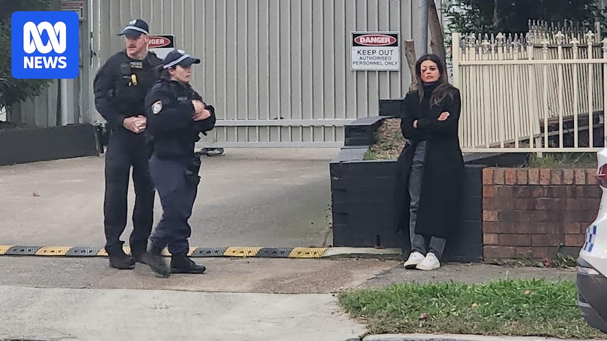 Former Greens candidate Hannah Thomas hospitalised after arrest at pro-Palestinian Sydney protest