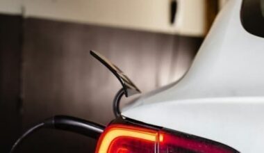 EV