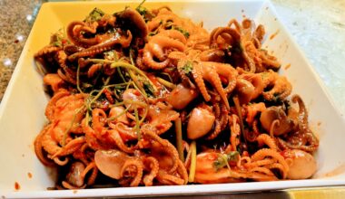100s Seafood Grill Buffet fires up flavor