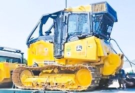 Registration is open for vehicles and vendors for the Sept. 6 Touch a Truck; What Moves Clay County.
