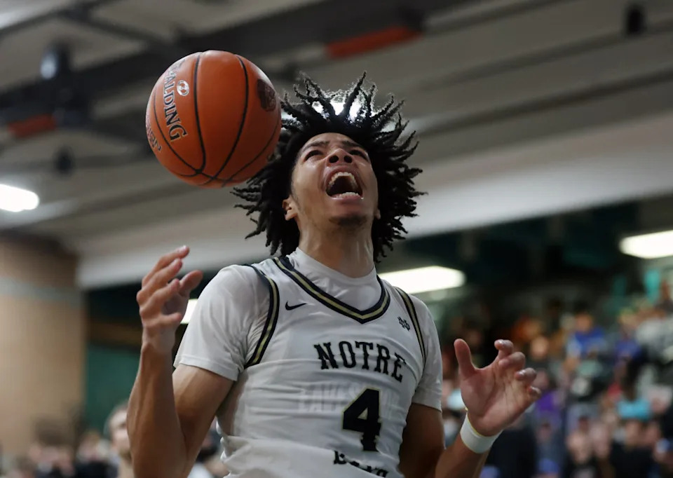 Notre Dame High School (CA) forward Tyran Stokes (4). Mandatory Credit: Mark J. Rebilas-Imagn Images Mark J&period; Rebilas-Imagn Images
