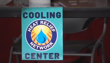 Phoenix area offers free places to cool off from extreme heat