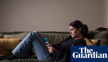 ‘I don’t think my brain should have gone through that’: five young people on their experience of smartphones as teens | Young people