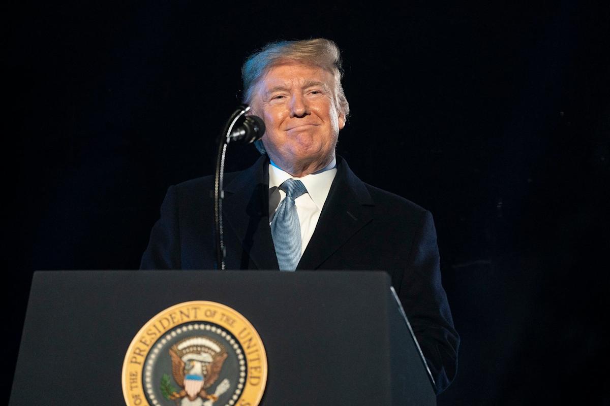 Social Security's 2026 Cost-of-Living Adjustment (COLA) Estimate Is Getting a "Trump Bump" -- Here's How Much Extra You Might Receive