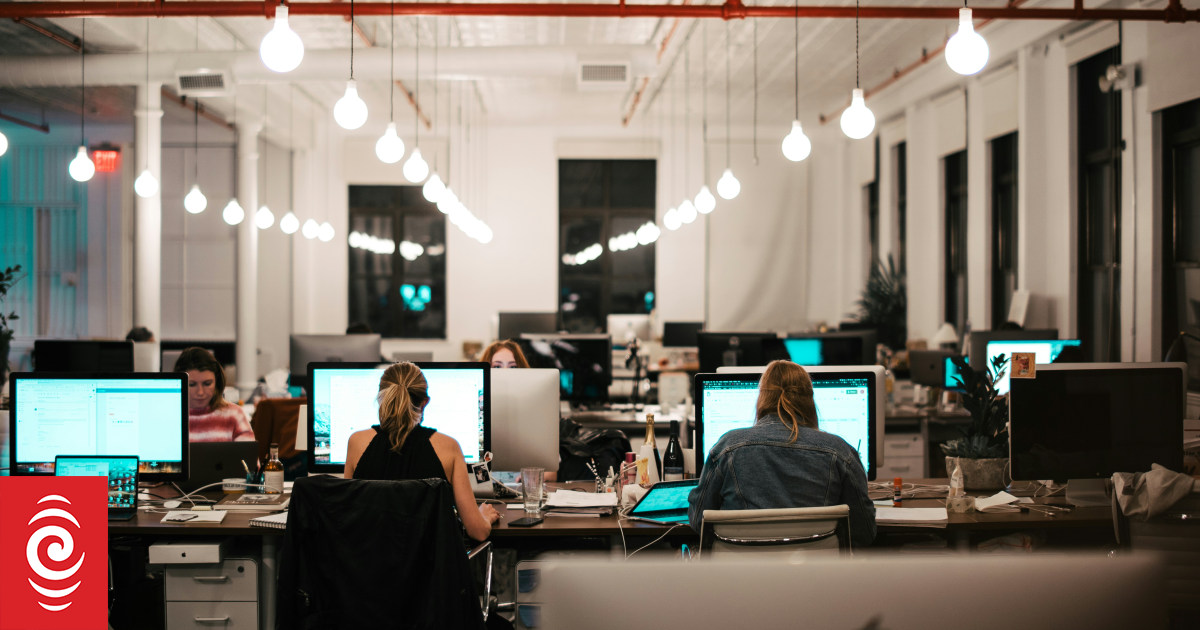 Employment confidence levels remain low