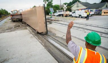 New Orleans floodwalls sinking faster than rising seas | Environment