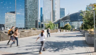 Surprising Things About Working in Corporate in France, From American
