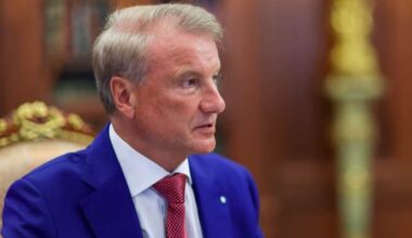 Tough times ahead for Russian economy, CEO of Russia's largest bank warns