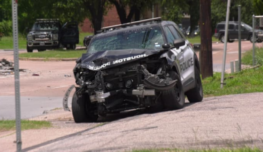 Houston police officers injured in crash, beer cans found thrown from truck
