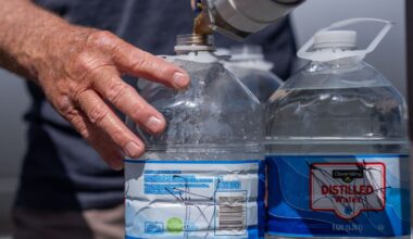 Florida attorney general investigating Apalachicola water crisis
