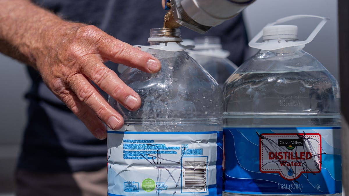 Florida attorney general investigating Apalachicola water crisis