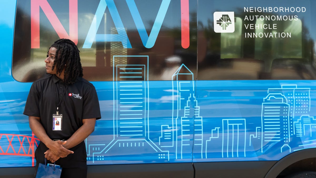 JTA launches first-in-nation autonomous vehicle transit service