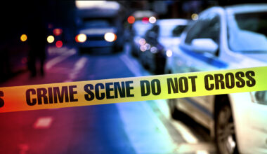 Chicago stabbing seriously injures man on East Huron Street in Streeterville; police seen near Hampton Inn: CPD