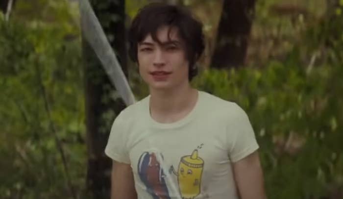 After that, Ezra starred in several notable movies, including The Perks of Being a Wallflower, and joined some huge franchises like DC Comics as the Flash, and the Fantastic Beasts series, where they played Dumbledore’s nephew, Credence Barebone.