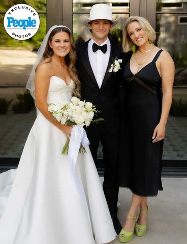 Chelsey Hess Photography From left: Jenna Weeks, Montana Jordan and Emily Osment