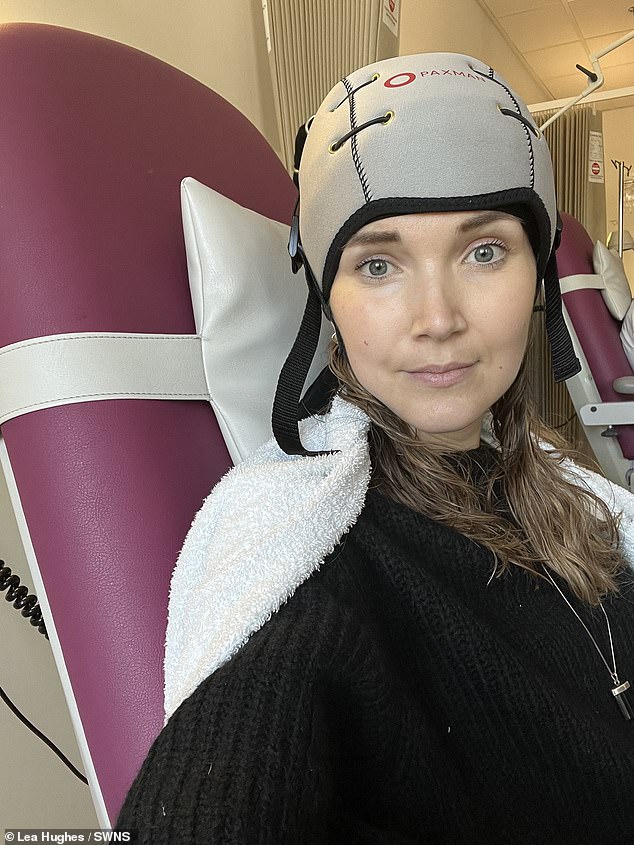 Lea who was diagnosed with incurable cancer wearing a cold cap during chemotherapy treatment