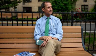 Anthony Weiner's comeback falling short in bid for NYC council seat